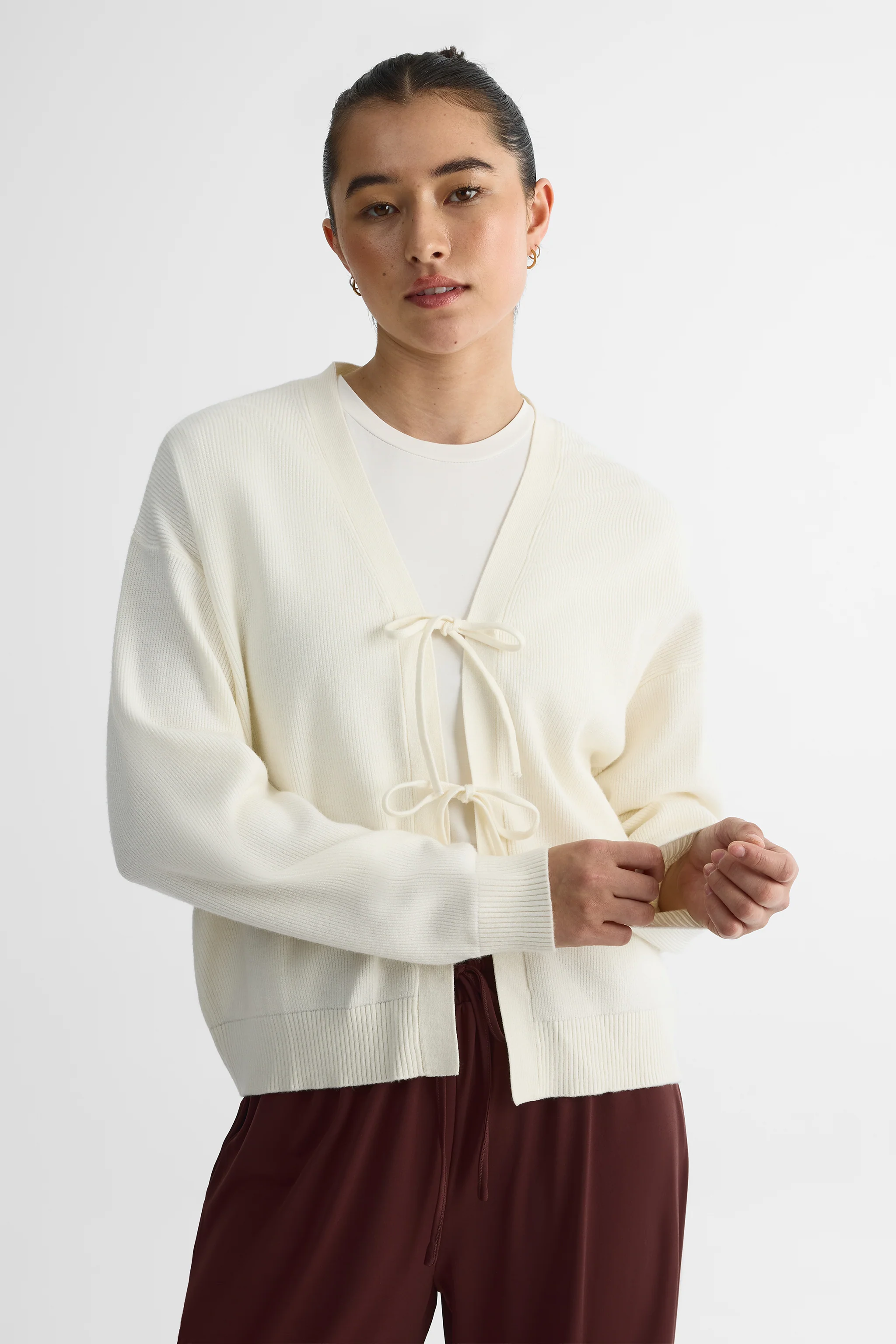 Cardigan en tricot à boucle  – Femme - Image 4